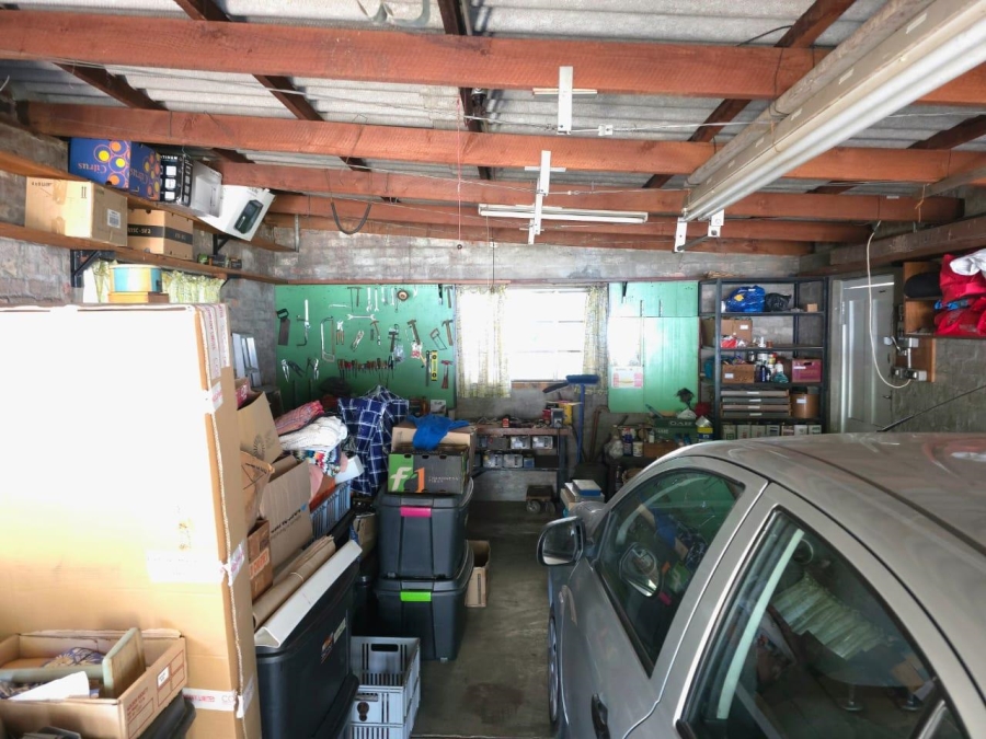 3 Bedroom Property for Sale in Thornton Western Cape